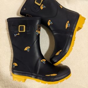 Joules Mid-height Wellies in Navy Ducks